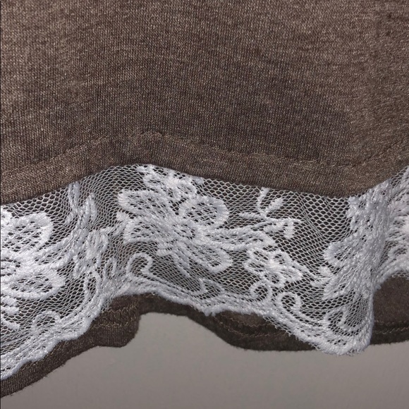 Brown lace trimmed tunic size Xlg - Picture 2 of 3